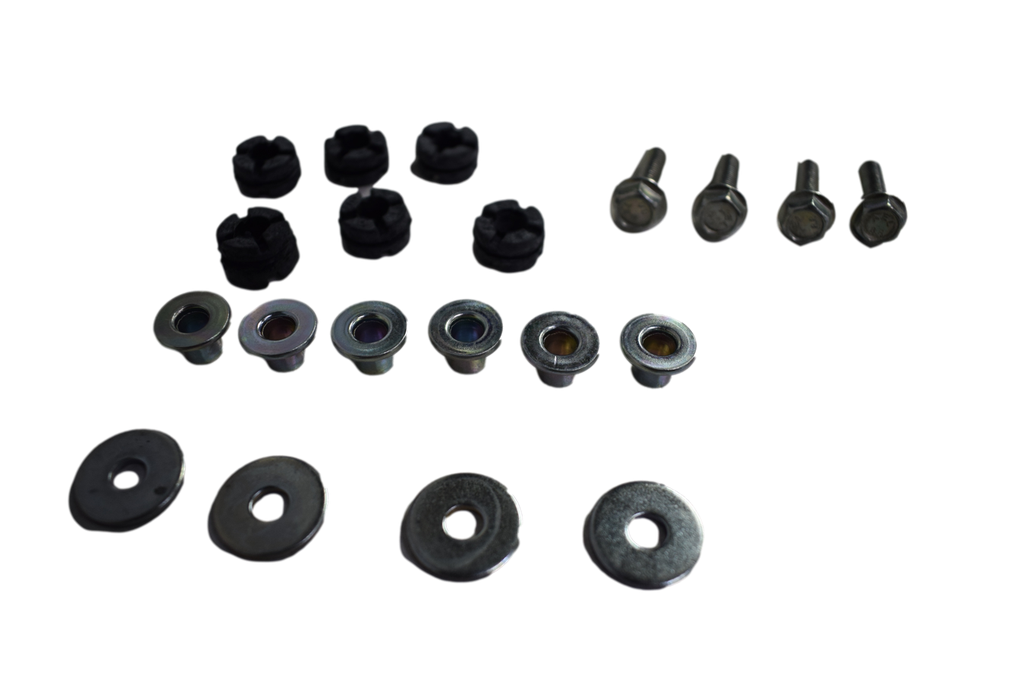 Kit de Tornillos Para Soporte de Farola Pulsar 180 Bajaj Original