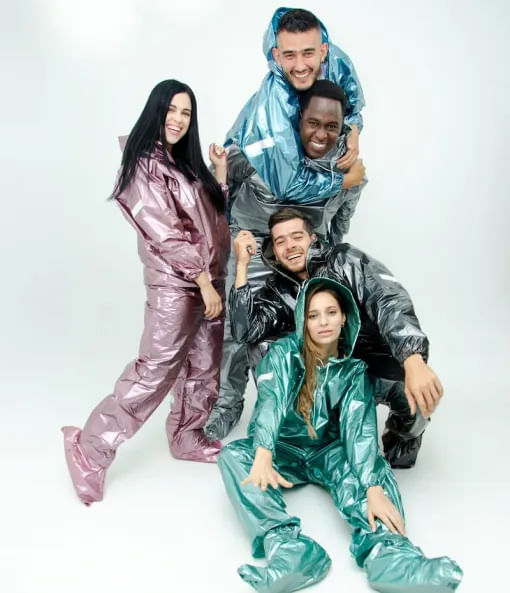 Impermeable polietileno de 2,5.talla l plata